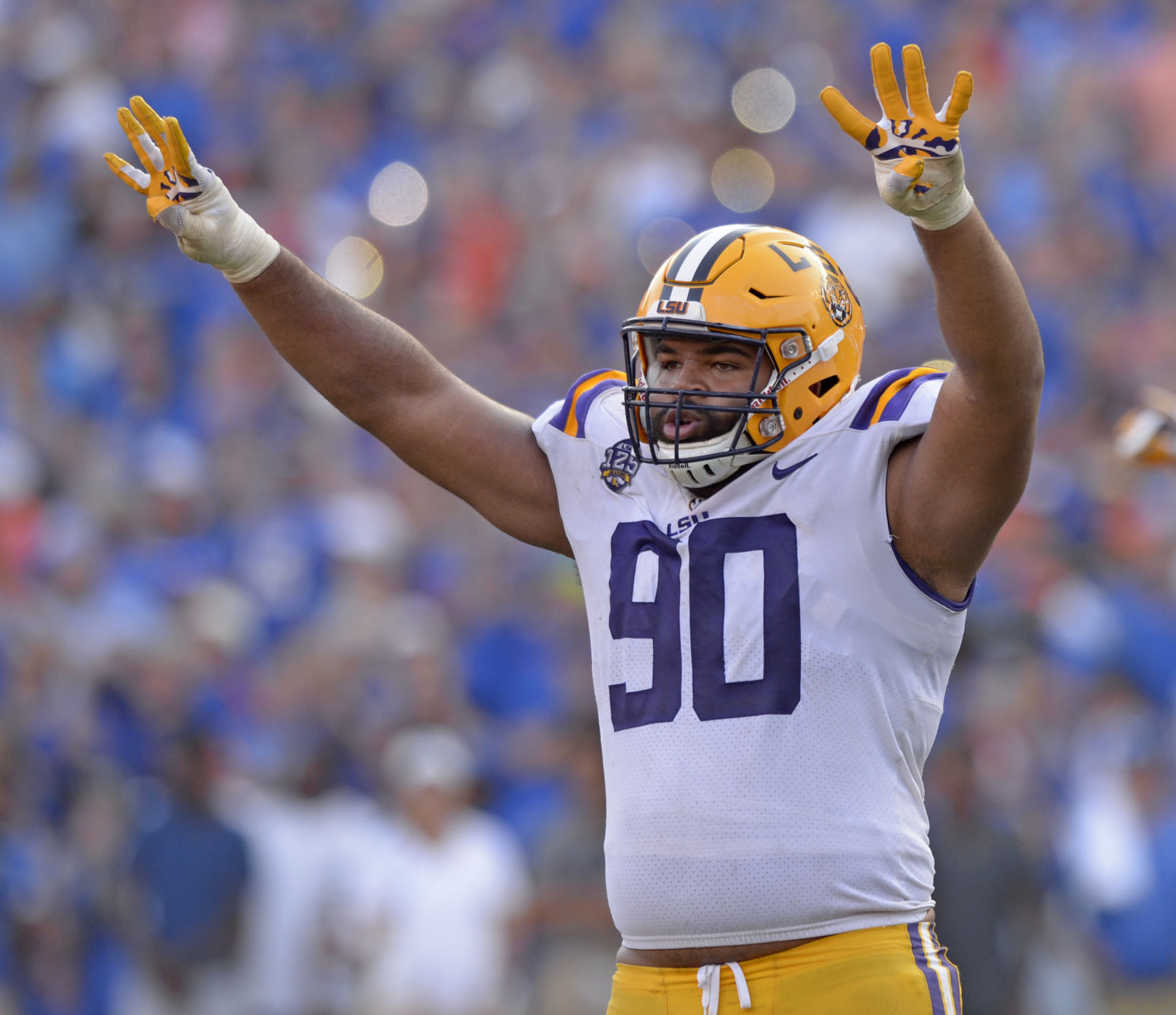 lsufloridafootball.100718_3697